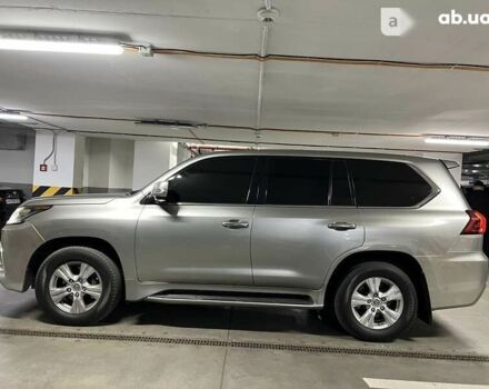 Лексус ЛХ, об'ємом двигуна 4.5 л та пробігом 152 тис. км за 58500 $, фото 4 на Automoto.ua