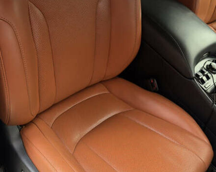 Лексус ЛХ, объемом двигателя 5.7 л и пробегом 168 тыс. км за 62800 $, фото 5 на Automoto.ua