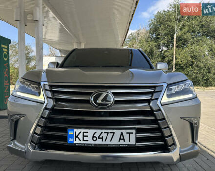 Лексус ЛХ, объемом двигателя 4.46 л и пробегом 110 тыс. км за 63999 $, фото 5 на Automoto.ua