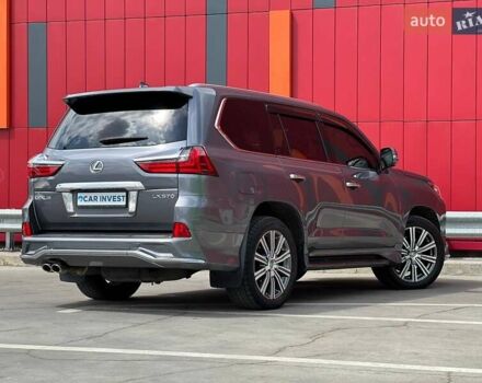 Лексус ЛХ, объемом двигателя 5.7 л и пробегом 128 тыс. км за 62000 $, фото 12 на Automoto.ua