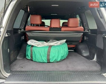 Лексус ЛХ, объемом двигателя 5.7 л и пробегом 128 тыс. км за 62000 $, фото 29 на Automoto.ua