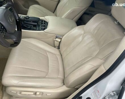 Лексус ЛХ, объемом двигателя 4.5 л и пробегом 143 тыс. км за 61700 $, фото 29 на Automoto.ua