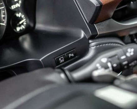 Лексус ЛХ, об'ємом двигуна 4.5 л та пробігом 139 тис. км за 64224 $, фото 27 на Automoto.ua