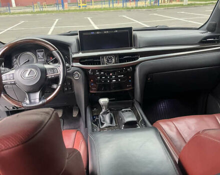 Лексус ЛХ, об'ємом двигуна 4.5 л та пробігом 119 тис. км за 63000 $, фото 5 на Automoto.ua