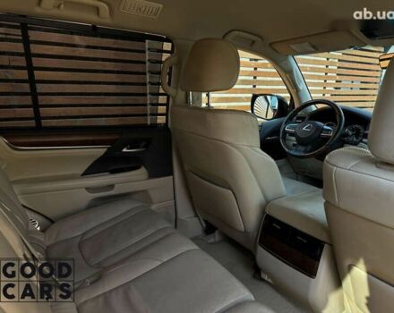 Лексус ЛХ, объемом двигателя 4.5 л и пробегом 157 тыс. км за 56500 $, фото 14 на Automoto.ua