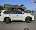 Лексус ЛХ, объемом двигателя 4.46 л и пробегом 54 тыс. км за 74654 $, фото 4 на Automoto.ua