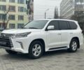 Лексус ЛХ, объемом двигателя 4.5 л и пробегом 143 тыс. км за 61700 $, фото 1 на Automoto.ua