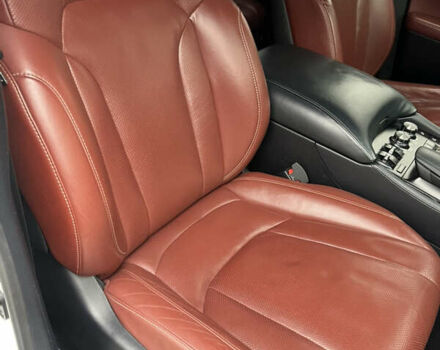 Лексус ЛХ, об'ємом двигуна 4.5 л та пробігом 119 тис. км за 63000 $, фото 6 на Automoto.ua