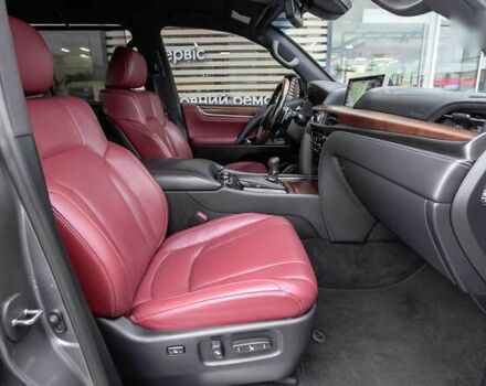 Лексус ЛХ, об'ємом двигуна 4.5 л та пробігом 139 тис. км за 64224 $, фото 5 на Automoto.ua