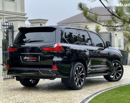 Лексус ЛХ, объемом двигателя 5.7 л и пробегом 27 тыс. км за 95000 $, фото 13 на Automoto.ua