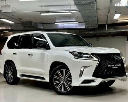 Лексус ЛХ, объемом двигателя 5.7 л и пробегом 118 тыс. км за 83000 $, фото 2 на Automoto.ua