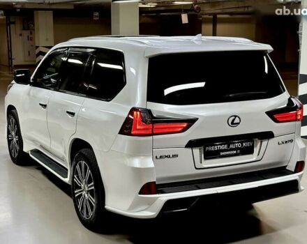 Лексус ЛХ, объемом двигателя 5.7 л и пробегом 118 тыс. км за 83000 $, фото 18 на Automoto.ua
