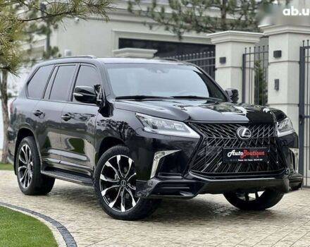 Лексус ЛХ, объемом двигателя 5.7 л и пробегом 27 тыс. км за 95000 $, фото 17 на Automoto.ua