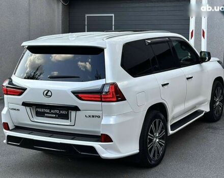 Лексус ЛХ, объемом двигателя 5.7 л и пробегом 118 тыс. км за 80000 $, фото 17 на Automoto.ua