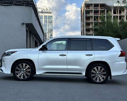 Лексус ЛХ, объемом двигателя 5.7 л и пробегом 118 тыс. км за 83000 $, фото 19 на Automoto.ua