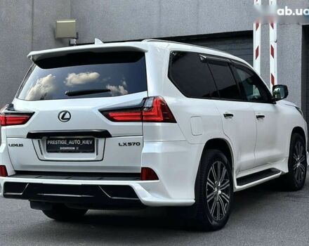 Лексус ЛХ, объемом двигателя 5.7 л и пробегом 118 тыс. км за 80000 $, фото 18 на Automoto.ua