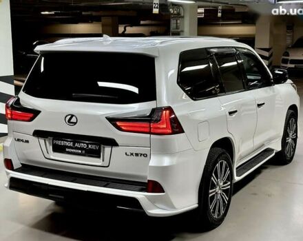 Лексус ЛХ, объемом двигателя 5.7 л и пробегом 118 тыс. км за 83000 $, фото 17 на Automoto.ua