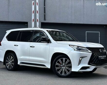 Лексус ЛХ, объемом двигателя 5.7 л и пробегом 118 тыс. км за 83000 $, фото 3 на Automoto.ua