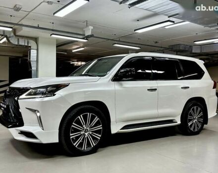 Лексус ЛХ, объемом двигателя 5.7 л и пробегом 118 тыс. км за 83000 $, фото 10 на Automoto.ua
