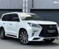 Лексус ЛХ, объемом двигателя 5.7 л и пробегом 118 тыс. км за 80000 $, фото 2 на Automoto.ua