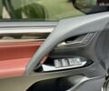 Лексус ЛХ, объемом двигателя 5.7 л и пробегом 27 тыс. км за 95000 $, фото 23 на Automoto.ua