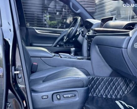 Лексус ЛХ, об'ємом двигуна 5.7 л та пробігом 81 тис. км за 79900 $, фото 25 на Automoto.ua