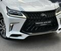 Лексус ЛХ, объемом двигателя 5.7 л и пробегом 118 тыс. км за 80000 $, фото 4 на Automoto.ua