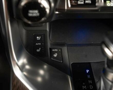 Лексус ЛХ, объемом двигателя 3.5 л и пробегом 35 тыс. км за 128500 $, фото 18 на Automoto.ua