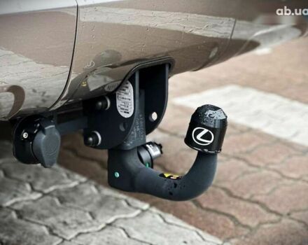 Лексус ЛХ, объемом двигателя 3.4 л и пробегом 30 тыс. км за 121000 $, фото 15 на Automoto.ua