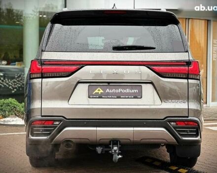 Лексус ЛХ, объемом двигателя 3.4 л и пробегом 30 тыс. км за 121000 $, фото 7 на Automoto.ua