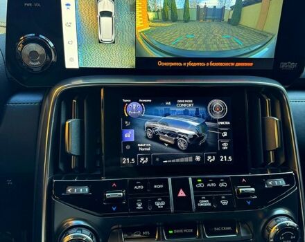 Лексус ЛХ, объемом двигателя 33 л и пробегом 7 тыс. км за 122800 $, фото 8 на Automoto.ua