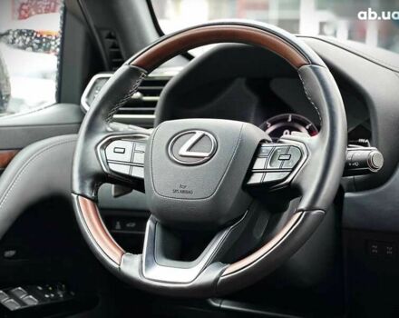 Лексус ЛХ, объемом двигателя 3.4 л и пробегом 30 тыс. км за 121000 $, фото 23 на Automoto.ua