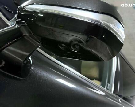 Лексус ЛХ, объемом двигателя 3.4 л и пробегом 35 тыс. км за 117500 $, фото 24 на Automoto.ua