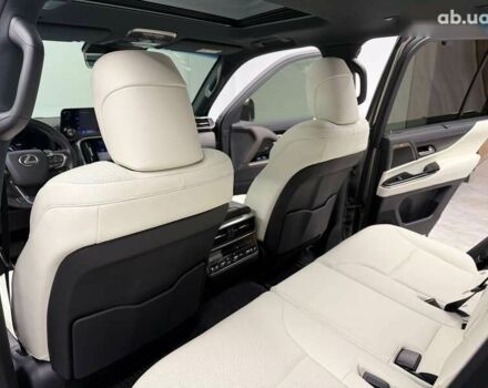 Лексус ЛХ, объемом двигателя 3.4 л и пробегом 9 тыс. км за 125990 $, фото 26 на Automoto.ua