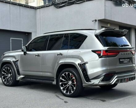 Лексус ЛХ, объемом двигателя 3.5 л и пробегом 95 тыс. км за 127000 $, фото 23 на Automoto.ua