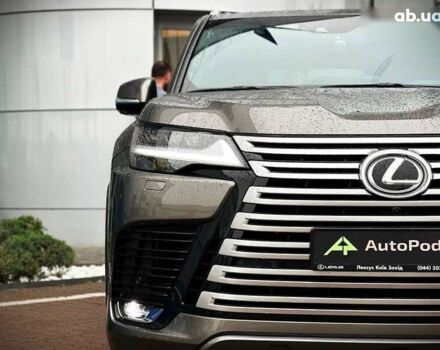 Лексус ЛХ, объемом двигателя 3.4 л и пробегом 30 тыс. км за 117500 $, фото 4 на Automoto.ua