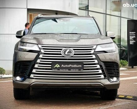 Лексус ЛХ, объемом двигателя 3.4 л и пробегом 30 тыс. км за 117500 $, фото 2 на Automoto.ua