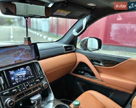 Лексус ЛХ, объемом двигателя 3.45 л и пробегом 27 тыс. км за 125000 $, фото 13 на Automoto.ua