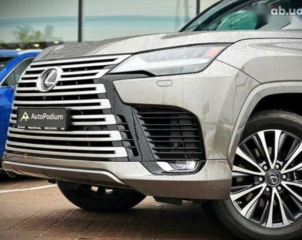 Лексус ЛХ, объемом двигателя 3.4 л и пробегом 30 тыс. км за 121000 $, фото 4 на Automoto.ua