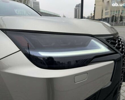 Лексус ЛХ, объемом двигателя 3.4 л и пробегом 47 тыс. км за 111111 $, фото 8 на Automoto.ua