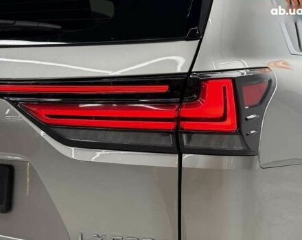 Лексус ЛХ, объемом двигателя 3.4 л и пробегом 9 тыс. км за 125990 $, фото 9 на Automoto.ua