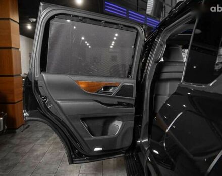 Лексус ЛХ, объемом двигателя 3.4 л и пробегом 46 тыс. км за 117000 $, фото 5 на Automoto.ua