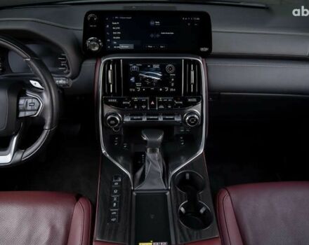 Лексус ЛХ, объемом двигателя 3.4 л и пробегом 70 тыс. км за 119000 $, фото 14 на Automoto.ua