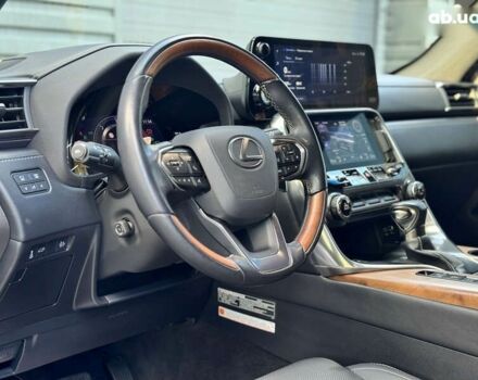 Лексус ЛХ, объемом двигателя 3.4 л и пробегом 45 тыс. км за 115900 $, фото 25 на Automoto.ua