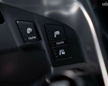 Лексус ЛХ, объемом двигателя 3.4 л и пробегом 70 тыс. км за 119000 $, фото 22 на Automoto.ua