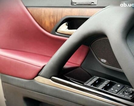 Лексус ЛХ, объемом двигателя 3.4 л и пробегом 30 тыс. км за 121000 $, фото 16 на Automoto.ua