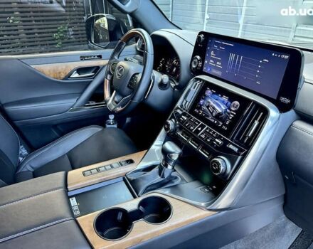 Лексус ЛХ, объемом двигателя 3.4 л и пробегом 45 тыс. км за 115900 $, фото 24 на Automoto.ua