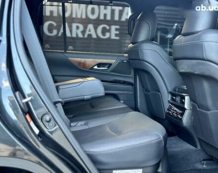 Лексус ЛХ, объемом двигателя 3.4 л и пробегом 45 тыс. км за 115900 $, фото 29 на Automoto.ua