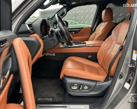 Лексус ЛХ, об'ємом двигуна 3.5 л та пробігом 88 тис. км за 124999 $, фото 7 на Automoto.ua