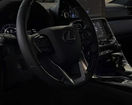 Лексус ЛХ, объемом двигателя 0 л и пробегом 0 тыс. км за 104702 $, фото 8 на Automoto.ua